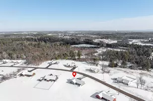 26 Knl Crst Dr, Bangor, ME 04401 - Photo 7