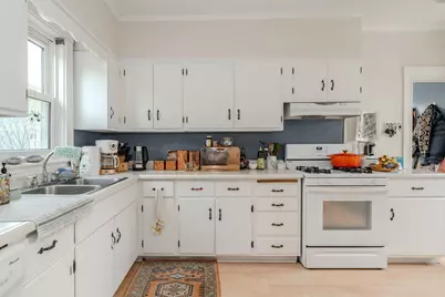 32 Melbourne Street, Portland, ME 04101 - Photo 35