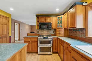 9 Hammond Rd, Kennebunk, ME 04043 - Photo 11