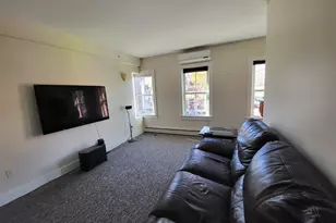 192 Water St, Hallowell, ME 04347 - Photo 17