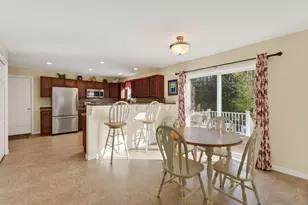 10 Country Dr, Old Orchard Beach, ME 04064 - Photo 7