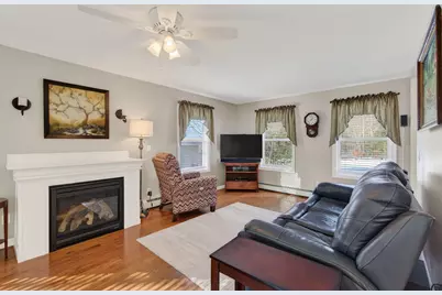 10 Country Drive, Old Orchard Beach, ME 04064 - Photo 11