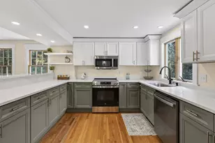 31 Old Blue Point Rd, Scarborough, ME 04074 - Photo 17