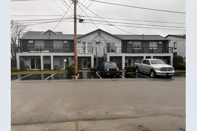 136 W Grand Avenue, Old Orchard Beach, ME 04064 - Photo 9