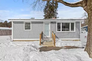 15 Sterling Rd, Auburn, ME 04210 - Photo 1