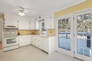 117 Summer St, Rockland, ME 04841 - Photo 13