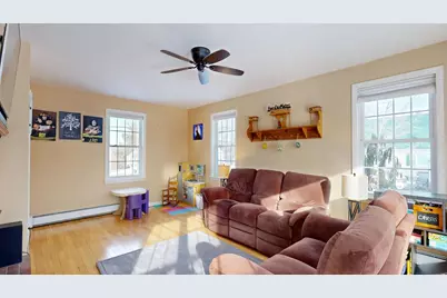 578 Main Street, Monmouth, ME 04259 - Photo 13