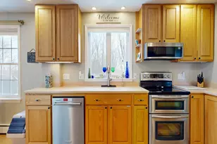 578 Main St, Monmouth, ME 04259 - Photo 7