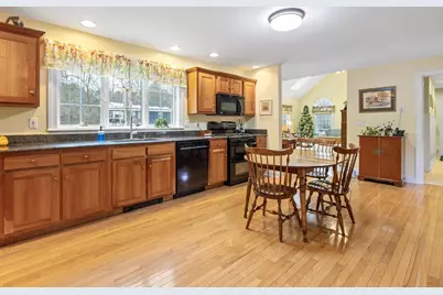 51 Old Field Road, Yarmouth, ME 04096 - Photo 11