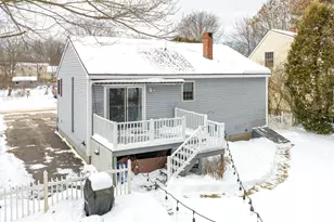 56 Robert Mills Rd, South Portland, ME 04106 - Photo 3