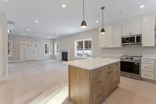 11 Peabody Ln, Saco, ME 04072 - Photo 7