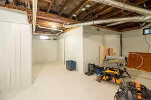 546 Broadway, Bangor, ME 04401 - Photo 59