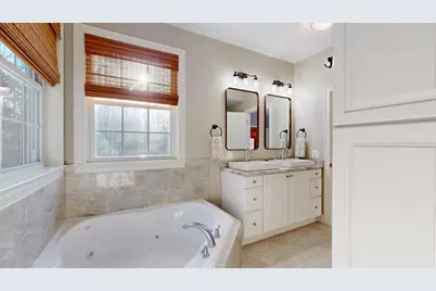 17 Bowdoin Drive, Lewiston, ME 04240 - Photo 59