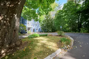 84 Elm St, Camden, ME 04843 - Photo 3