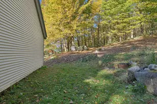 2539 Auburn Rd, Turner, ME 04282 - Photo 5