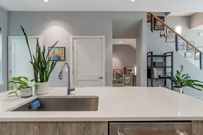 749 Congress Street #5, Portland, ME 04102 - Photo 7