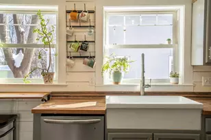 89 Whitney St, Auburn, ME 04210 - Photo 3