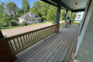 7 Fay Ct, Dexter, ME 04930 - Photo 3