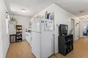 6 - 8 Saint Lawrence St, Portland, ME 04101 - Photo 29