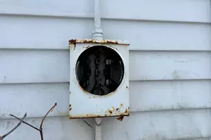 28 Pearl St, Bangor, ME 04401 - Photo 35