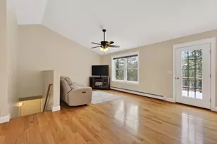 19 Magnolia Dr, Gray, ME 04039 - Photo 9