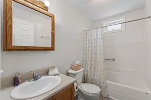 44 W Bates St, Auburn, ME 04210 - Photo 29