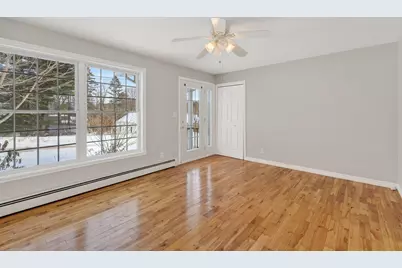 44 W Bates Street, Auburn, ME 04210 - Photo 11