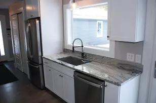 111 Barton St, Presque Isle, ME 04769 - Photo 9