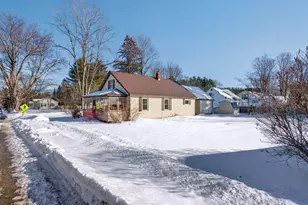 218 Longfellow St, Westbrook, ME 04092 - Photo 25