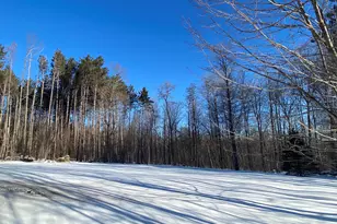 41 Crescent St, Skowhegan, ME 04976 - Photo 11