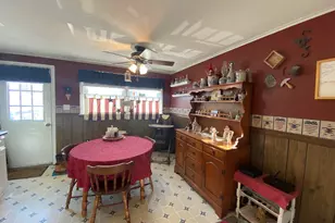 41 Crescent St, Skowhegan, ME 04976 - Photo 13