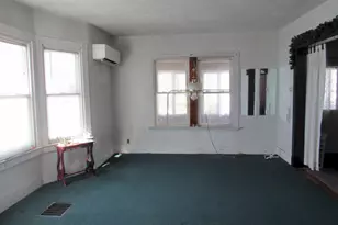 21 Cross St, Skowhegan, ME 04976 - Photo 15