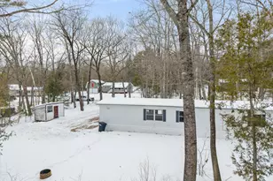 186 Klatte Rd, Hermon, ME 04401 - Photo 3