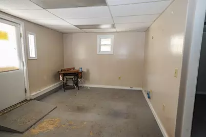 140 Main Street, Mexico, ME 04257 - Photo 17