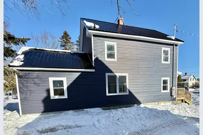 33 Dyer Street, Presque Isle, ME 04769 - Photo 3