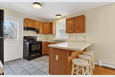 136 Dawson Street, South Portland, ME 04106 - Photo 5