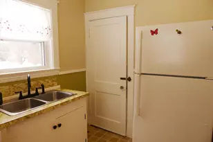 420 Pine St, Rumford, ME 04276 - Photo 5