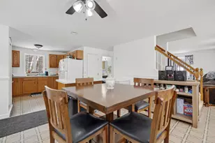 614 King St, Oxford, ME 04270 - Photo 7