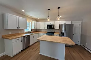 9 Raspberry Hill Rd, Mechanic Falls, ME 04256 - Photo 5