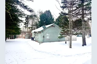 21 Horseshoe Road, Medway, ME 04460 - Photo 1