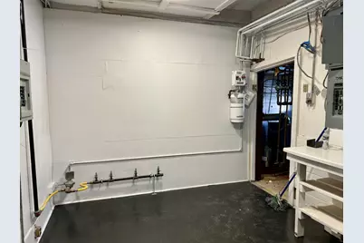 54 W Main Street, Vinalhaven, ME 04863 - Photo 11