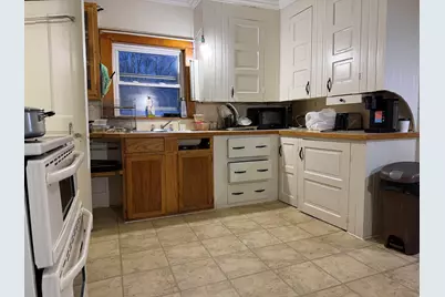 137 S Main Street, Auburn, ME 04210 - Photo 19