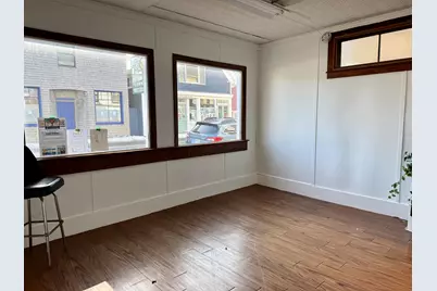 54 W Main Street, Vinalhaven, ME 04863 - Photo 17