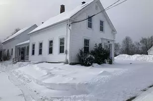 8 Lincoln St, Richmond, ME 04357 - Photo 1