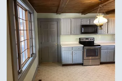 8 Lincoln Street, Richmond, ME 04357 - Photo 13