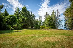 1446 Meadow Pond Rd, Islesboro, ME 04848 - Photo 11