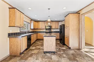 3 Haskell Cir, Topsham, ME 04086 - Photo 9