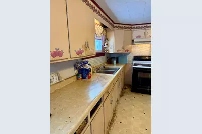 19 Fowler Street, Calais, ME 04619 - Photo 15