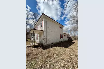 19 Fowler Street, Calais, ME 04619 - Photo 15
