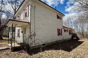 19 Fowler St, Calais, ME 04619 - Photo 15